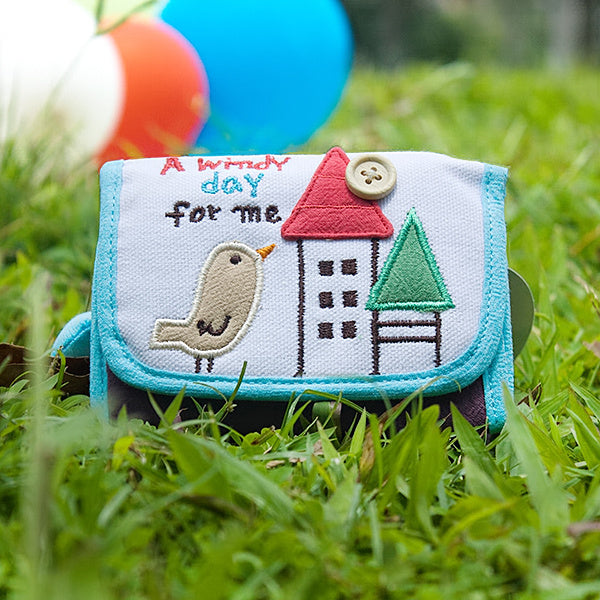 [A Windy Day] Embroidered Applique Fabric Art Trifold Wallet Purse / Card Holder (4.7*3.1)